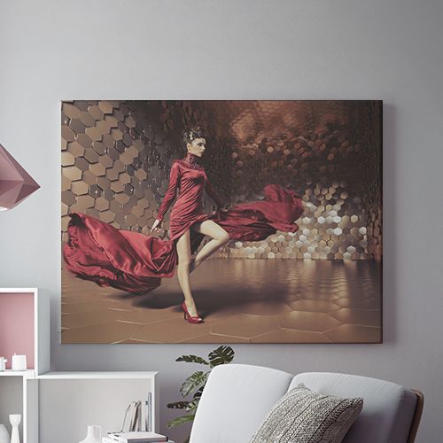 Tablou Canvas The Lady In Red